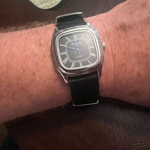 Sophisticated Black and Silver Watch